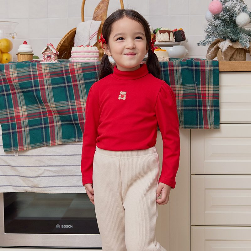 베베쥬 심쿵베어 터틀넥 티셔츠